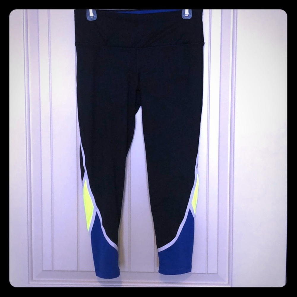 Victoria Secret Sport Crop Leggings